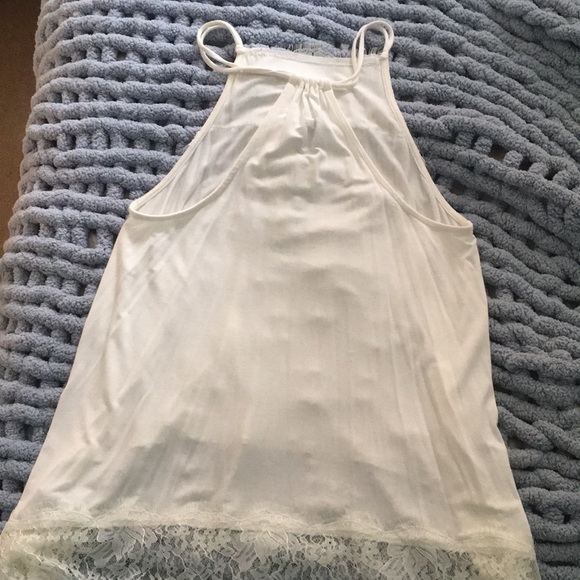 Soft & Sexy Size M AEO Spaghetti Strap Tank - Picture 2 of 3